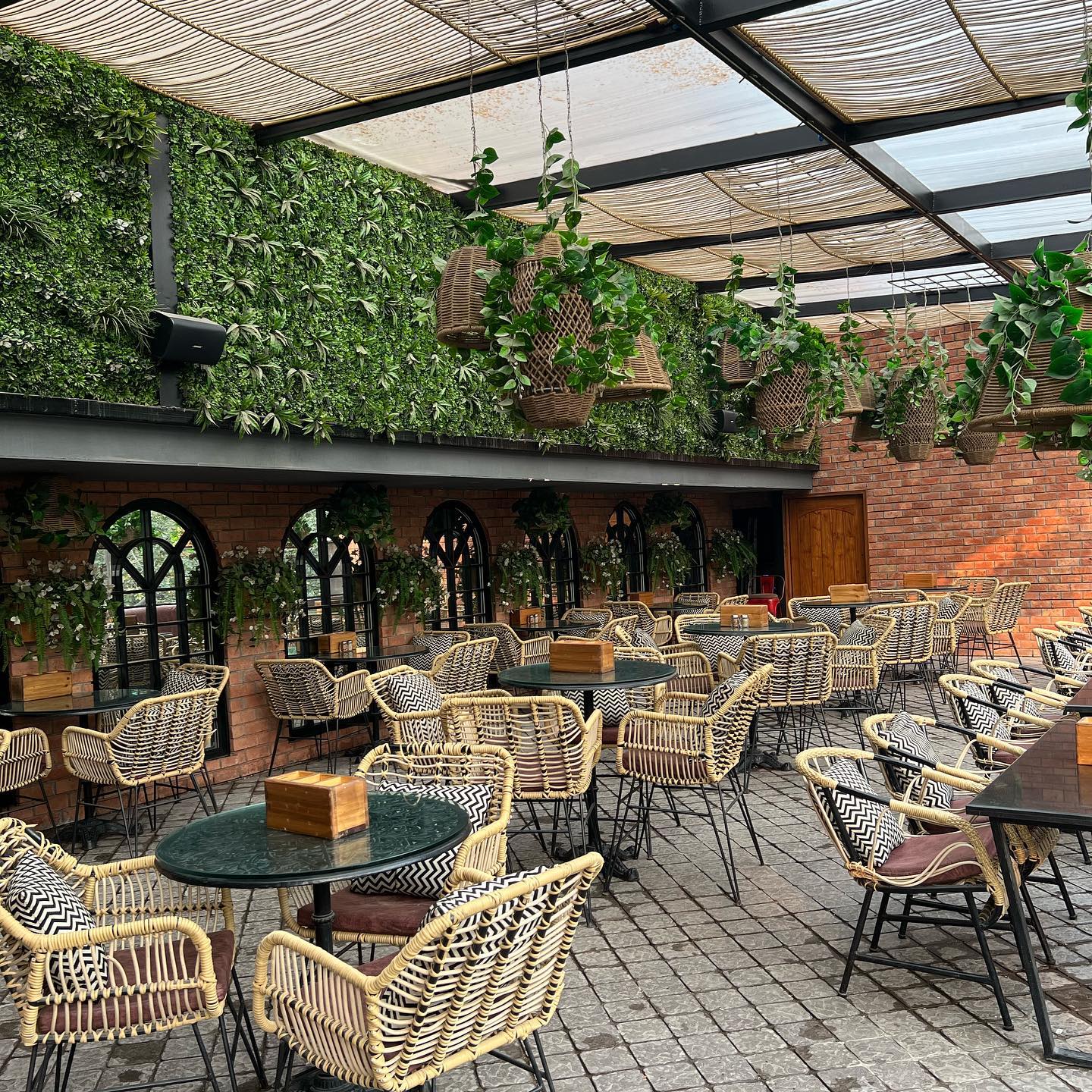 Lanterns Kitchen & Bar photo