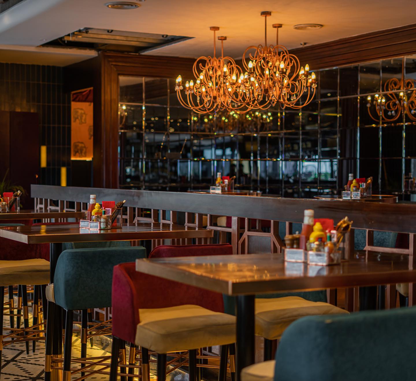 Molecule Air Bar photo