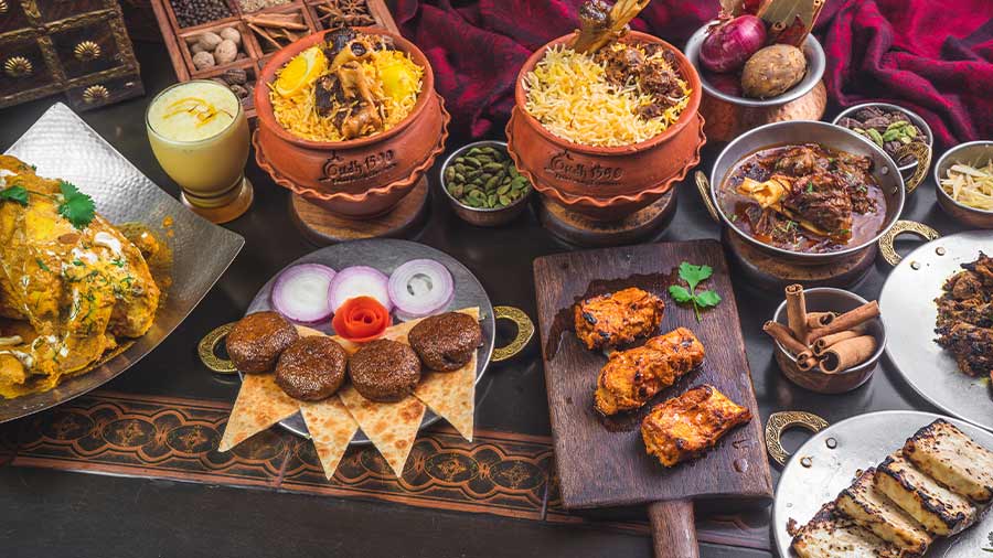 Veg & Non Veg food Only
