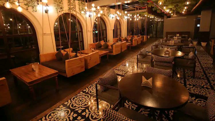 VERANDHA MOONSHINE photo