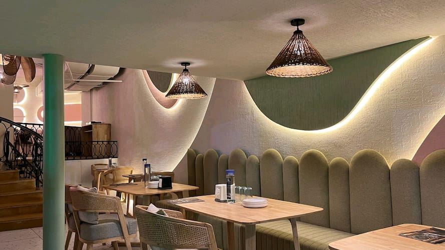 Boho bistro photo
