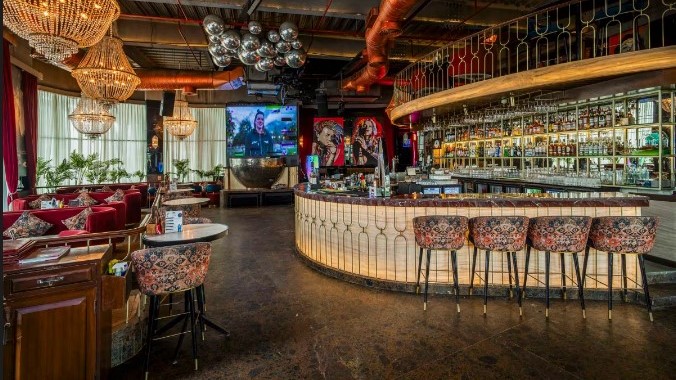 Ru Bar Ru photo